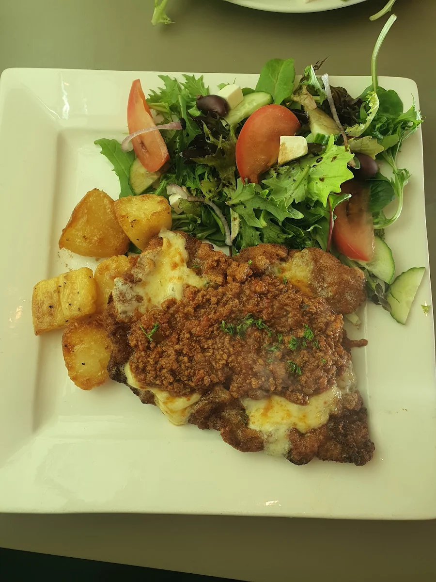 Yearling Schnitzel with Bolognese Topping