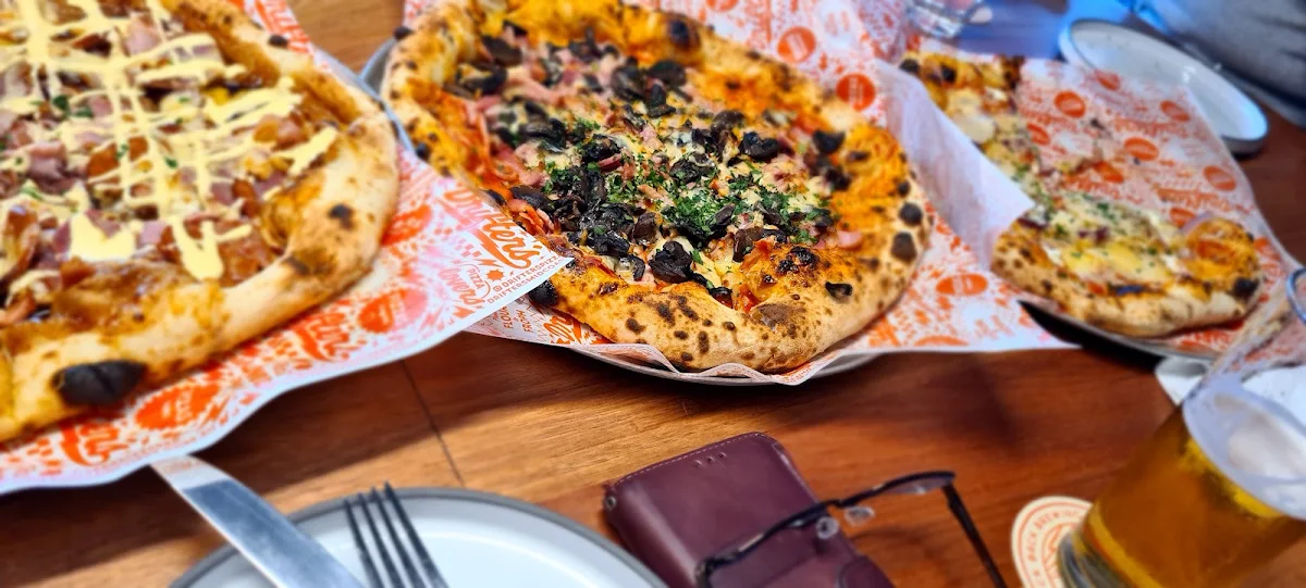 Highlights, Drifter's Pizza and Beer