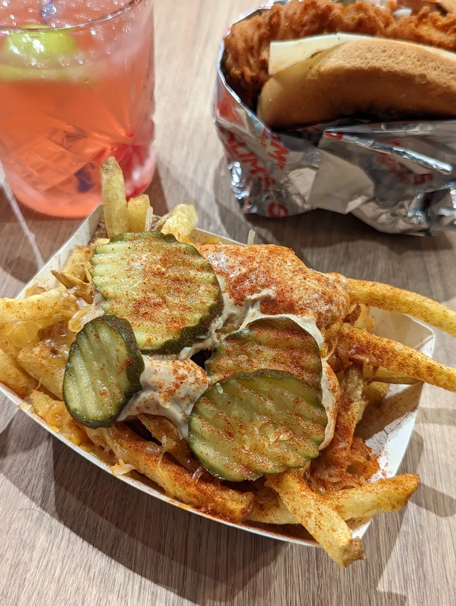 Highlights, Slim's Quality Burger