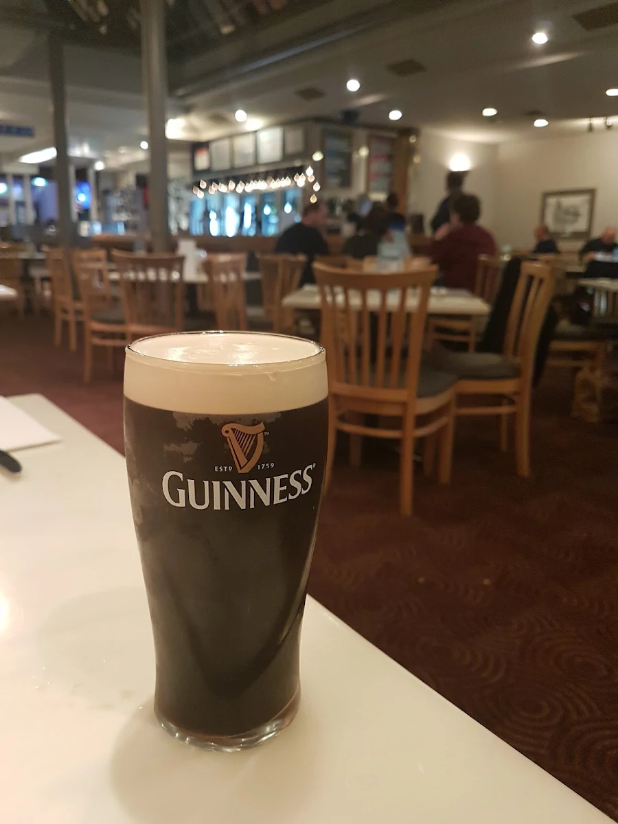 Porter, Broadway Hotel