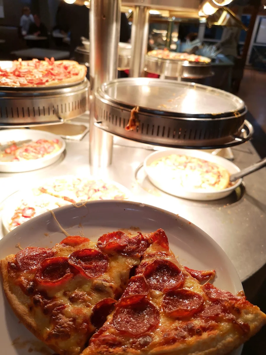 Pepperoni Pizza, Pizza Hut Ballarat Dine In