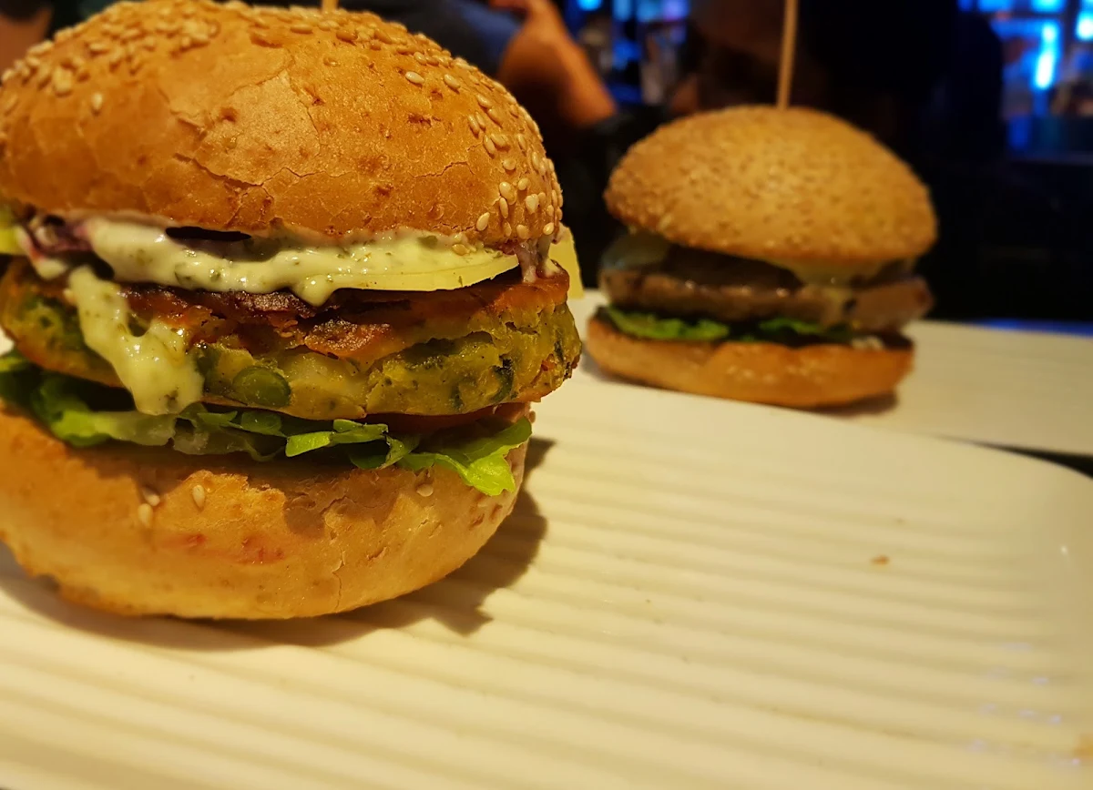 Burgers, Grill'd Rouse Hill