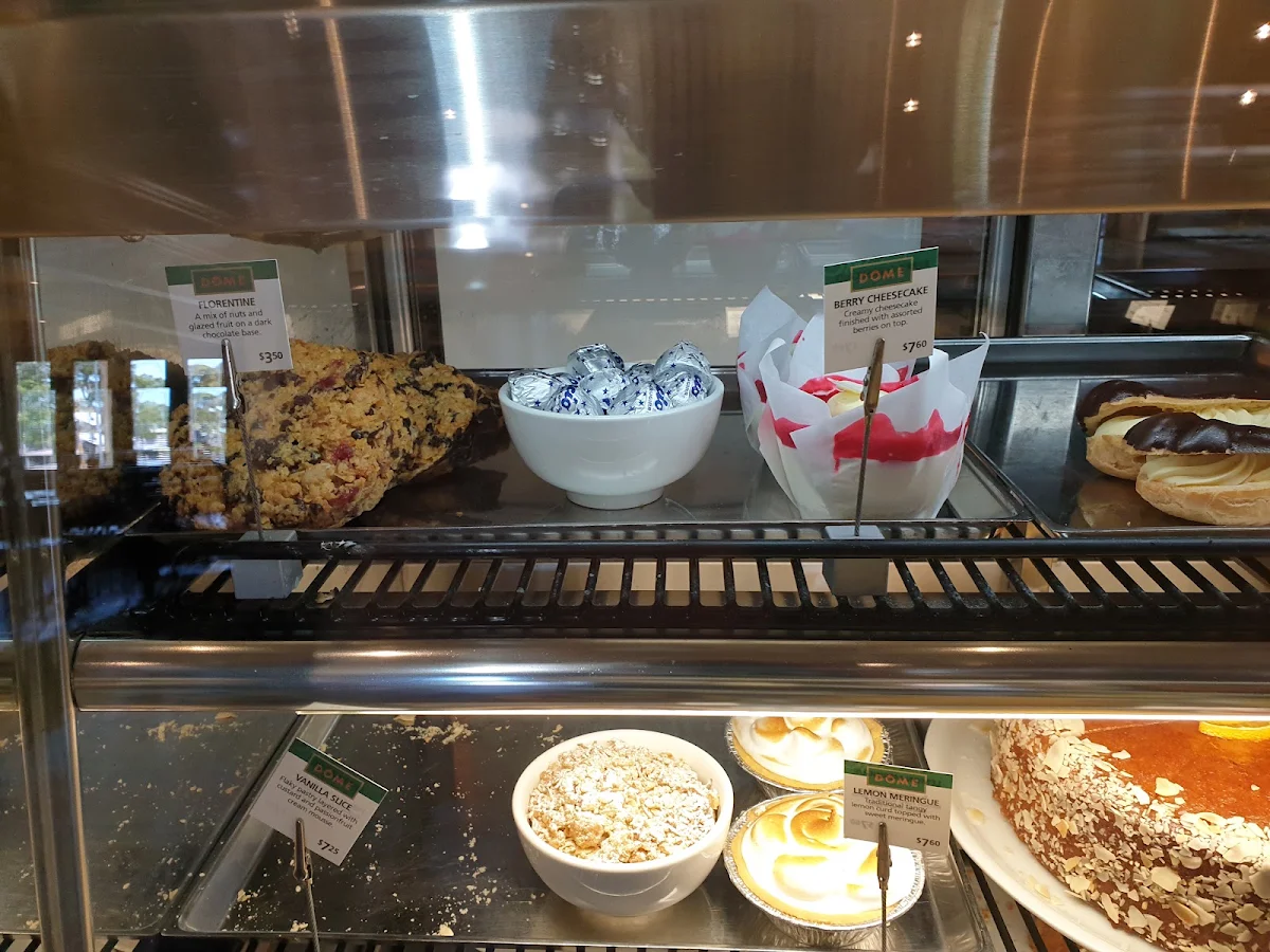 Biscuits, Dôme Café - Mundaring