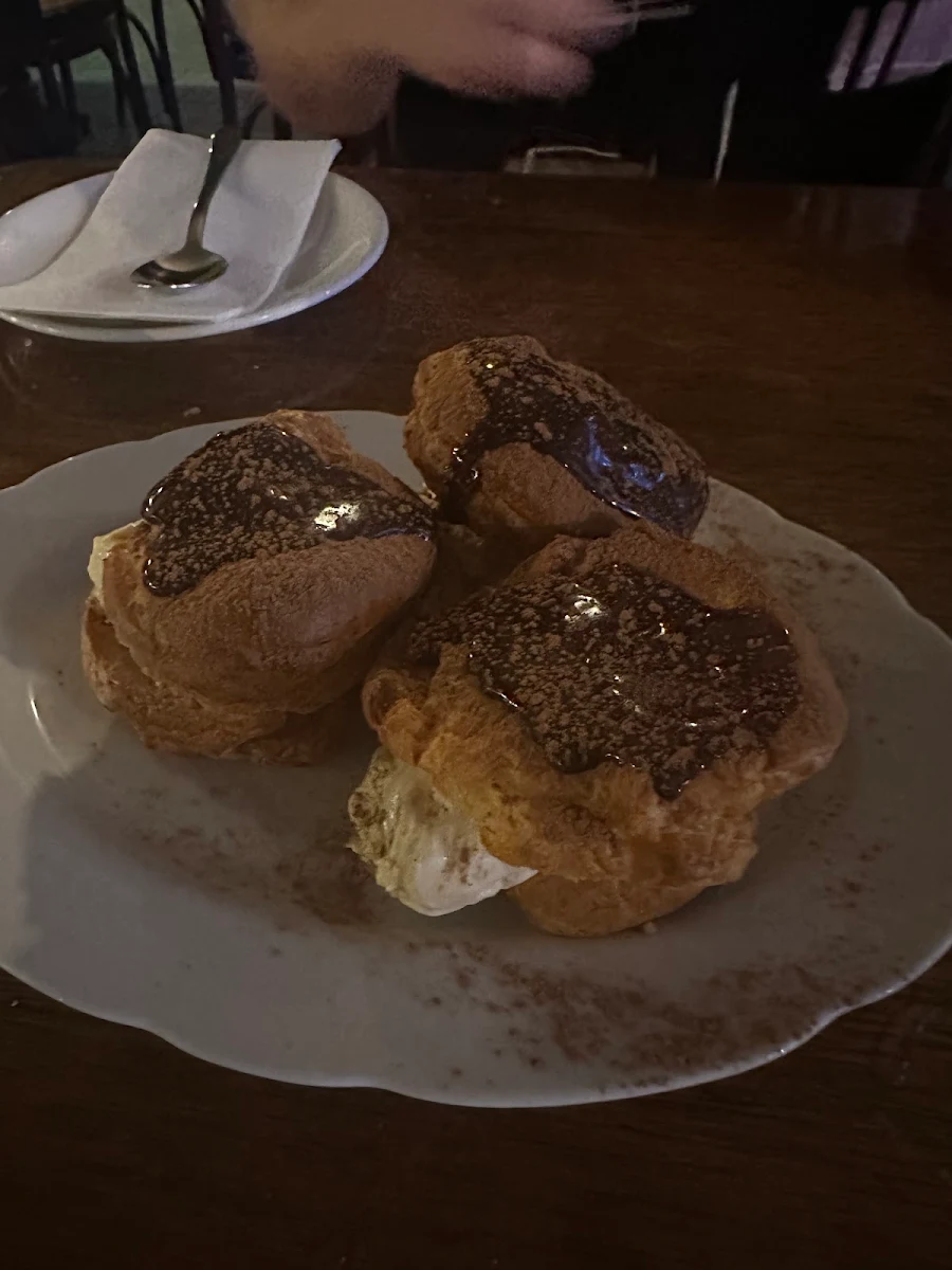 Tiramisu Profiteroles