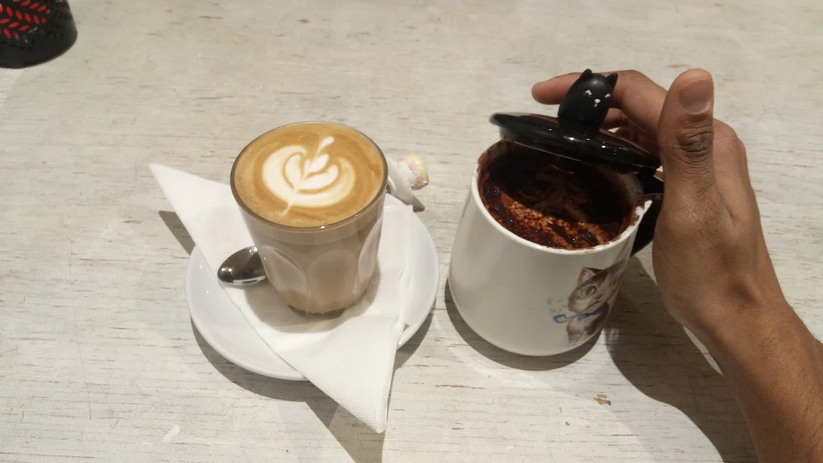 Coffee, MeowMe Cat Cafe