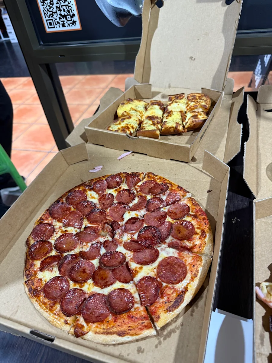 Highlights, Lapino's Pizza