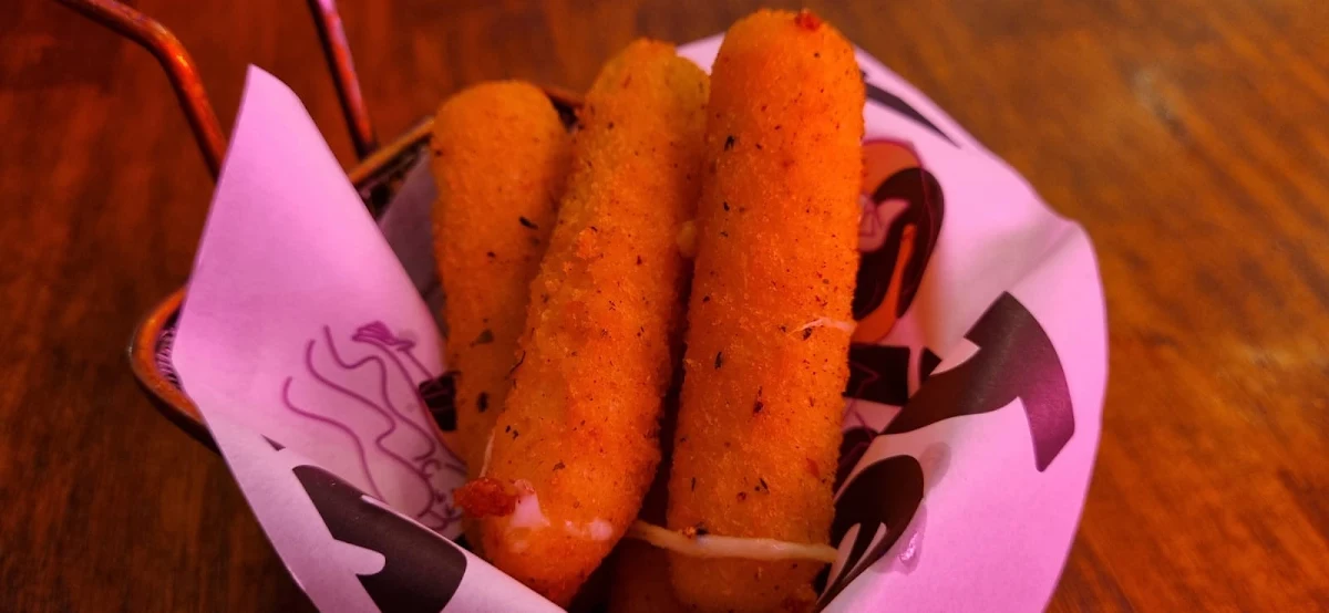 Mozzarella Sticks, Hey Sister