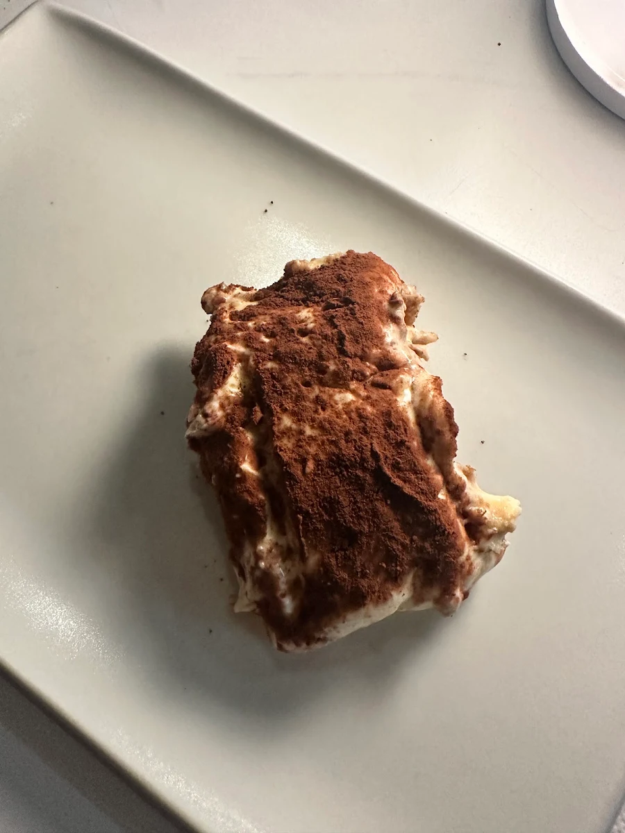 Tiramisu Cake