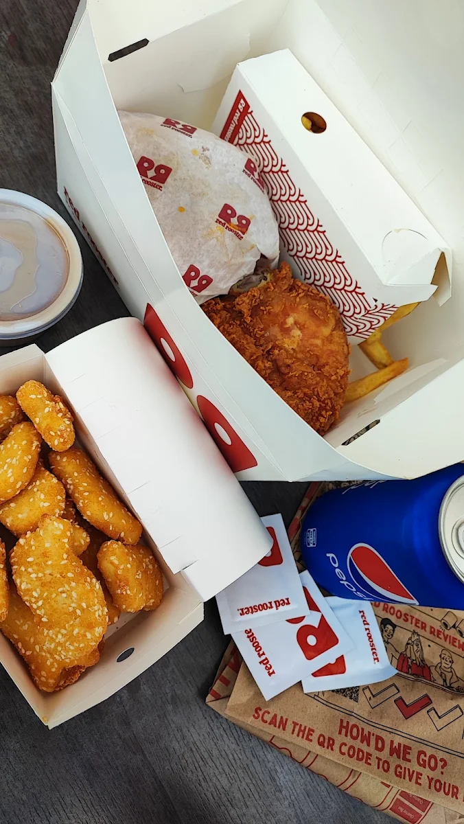 BBQ Bacon Box, Red Rooster Forest Lake