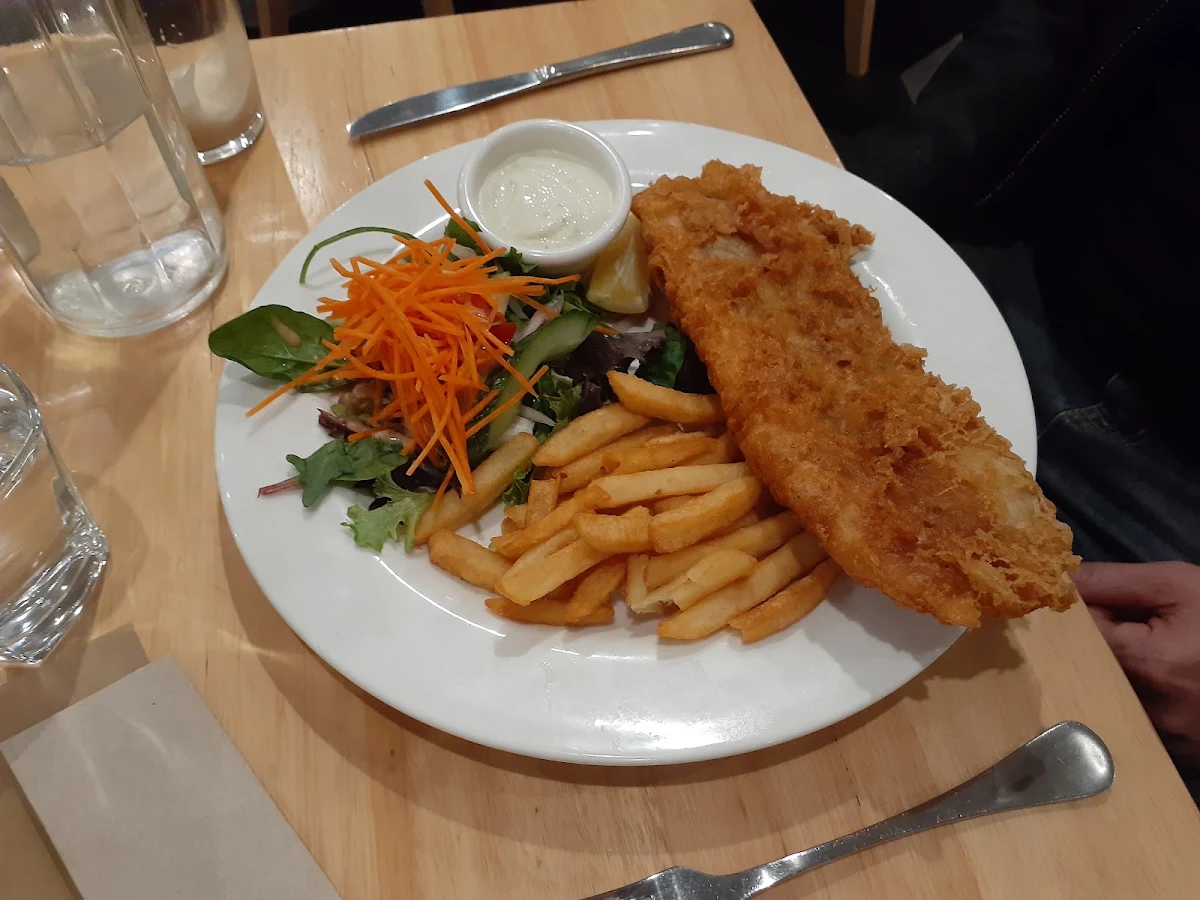 Battered Fish & Chips, Belmont Tavern