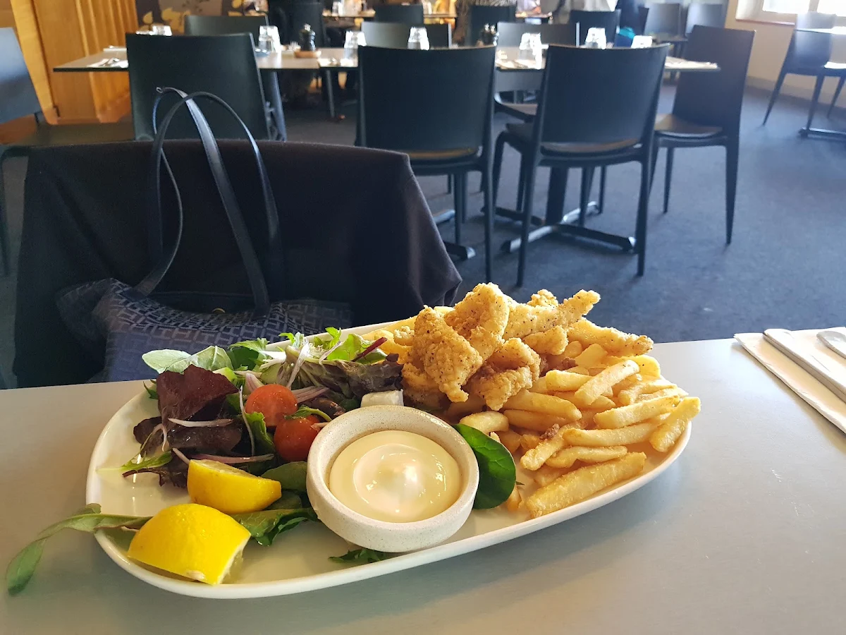 Calamari, Belair Hotel