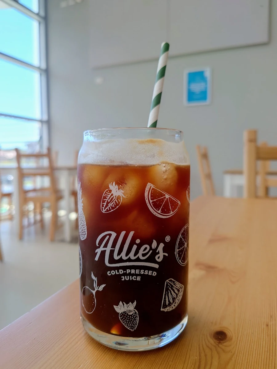 Highlights, Eben Coffee House - Gift House