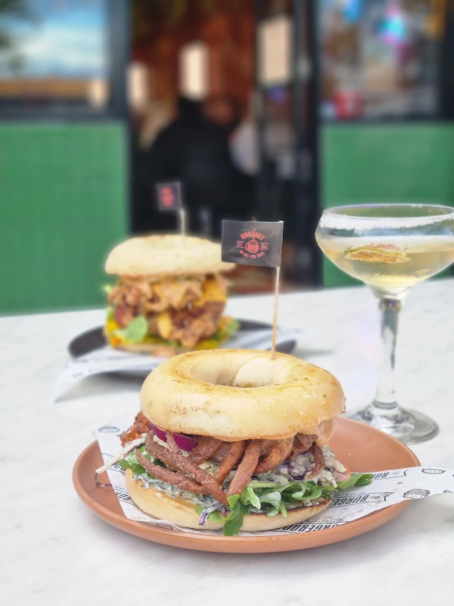 Highlights, Burgerooze Sunbury