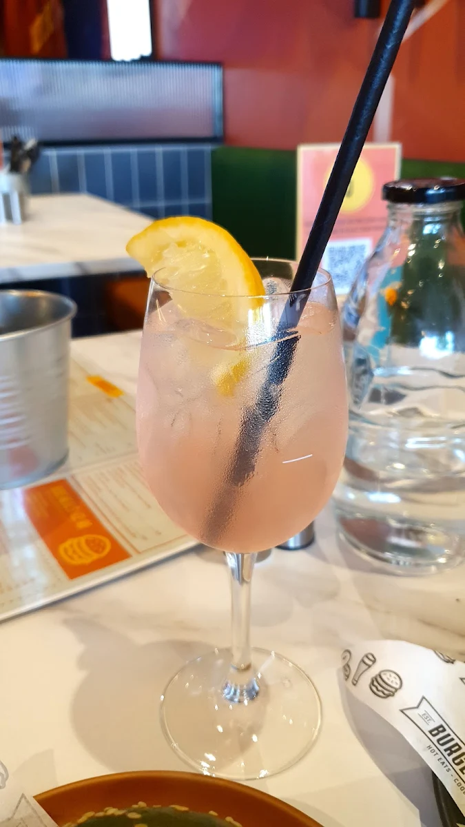 Mango Melon Spritz, Burgerooze Sunbury