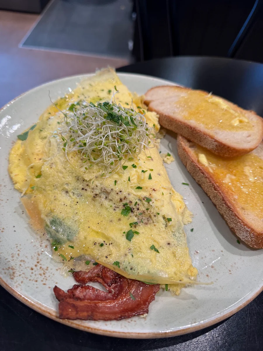 Eggs on Miche, Miss Carter Cafe
