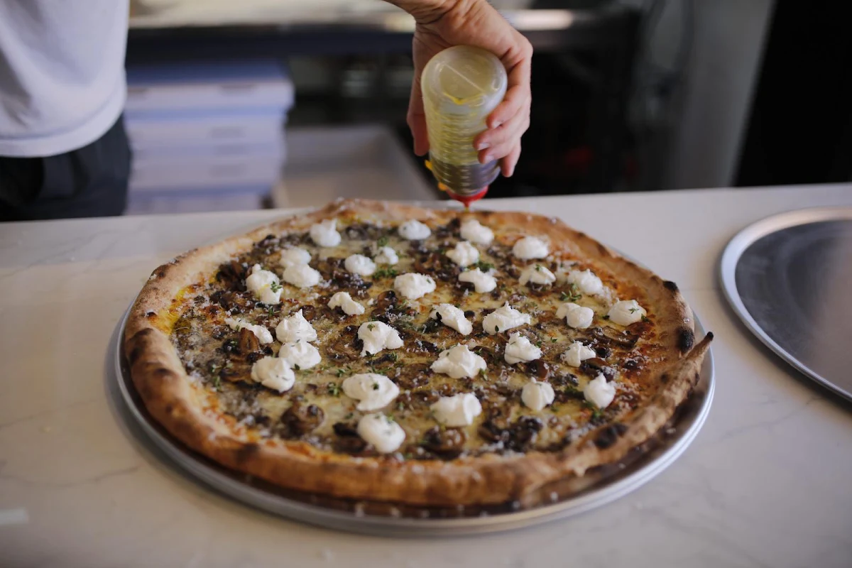 Highlights, Lievito Pizza