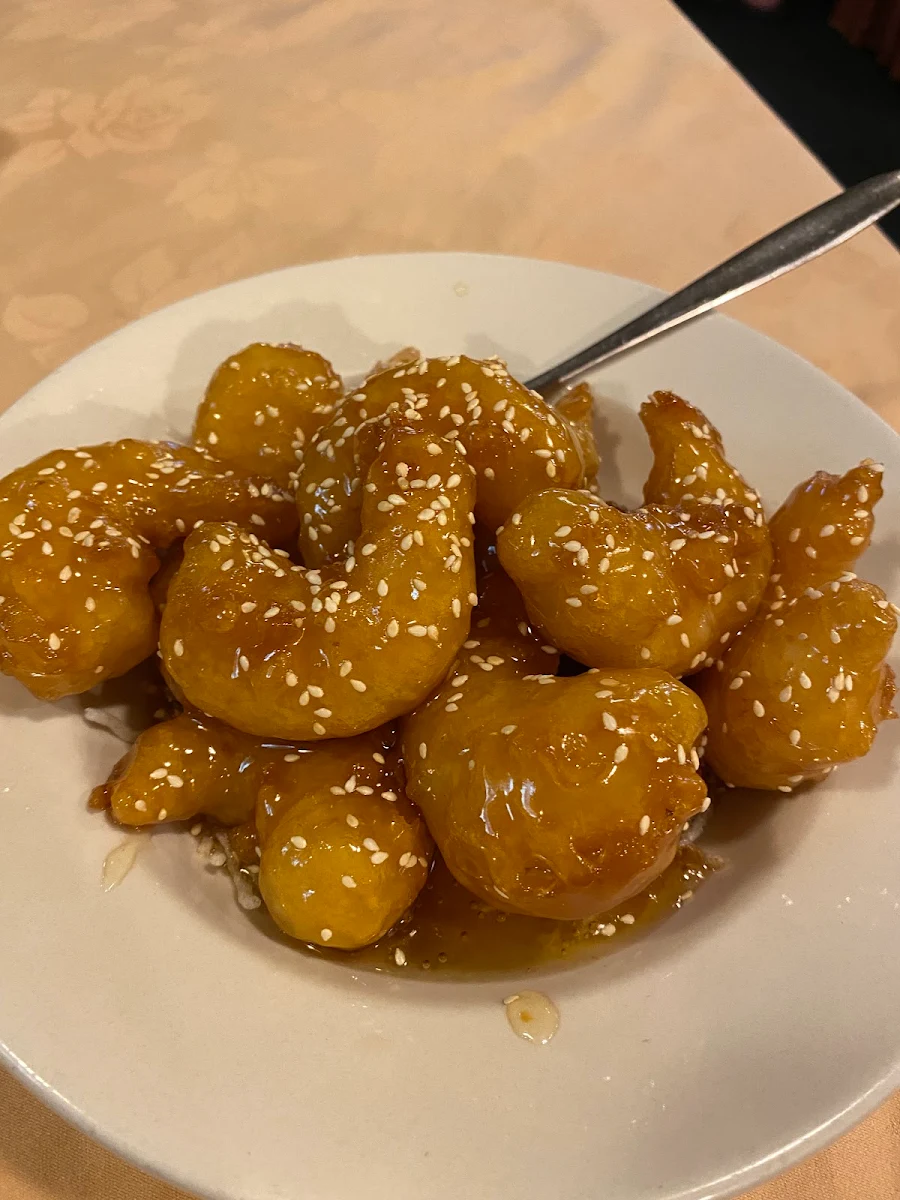 Highlights, Golden Sea Dragon Chinese Restaurant