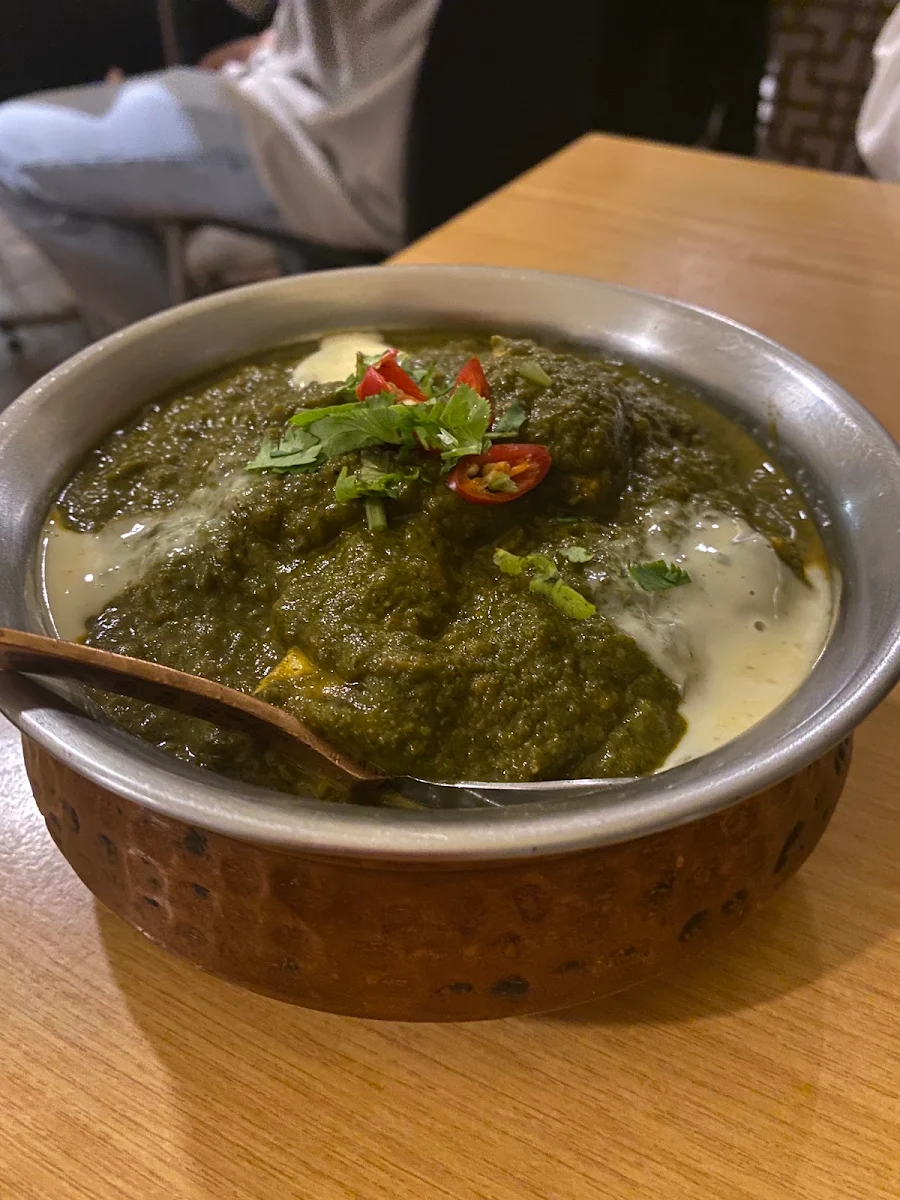 Lamb Saag Waala, Fitz Curry Cafe