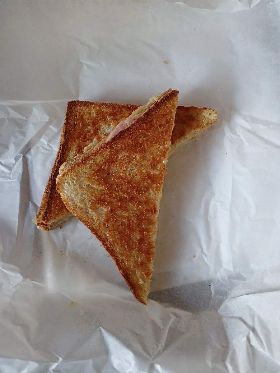 Highlights, Childers Hot Bread & Cake Shop