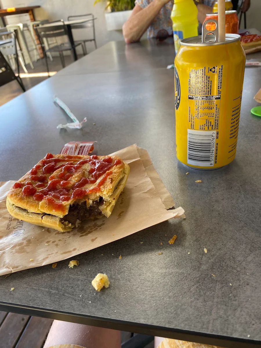 Highlights, Eildon Bakery Cafe