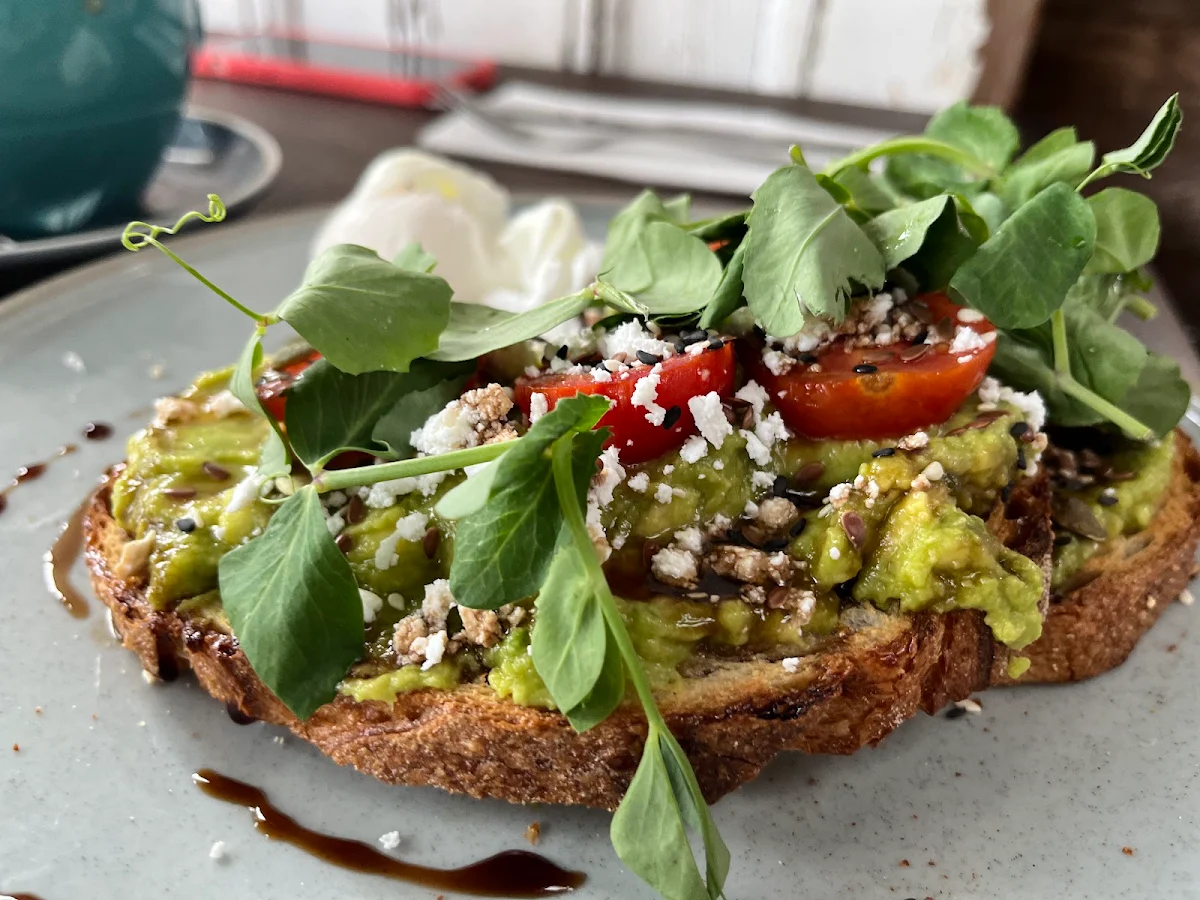 Smashed Avocado, Too Hands