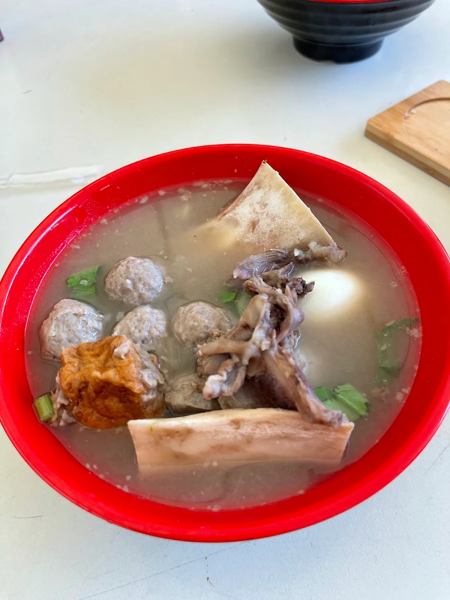 Bakso, Warung Madeley