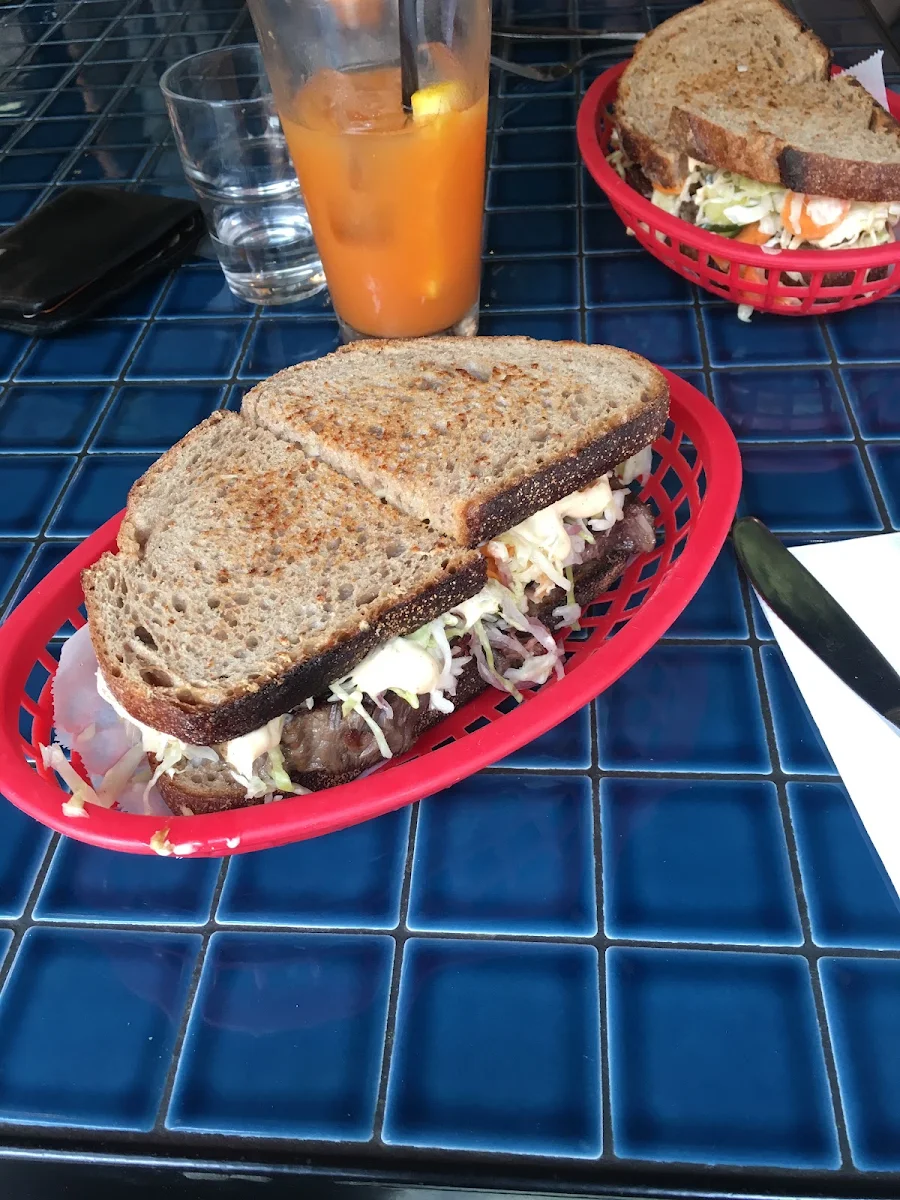 Ruben, Reuben Hills