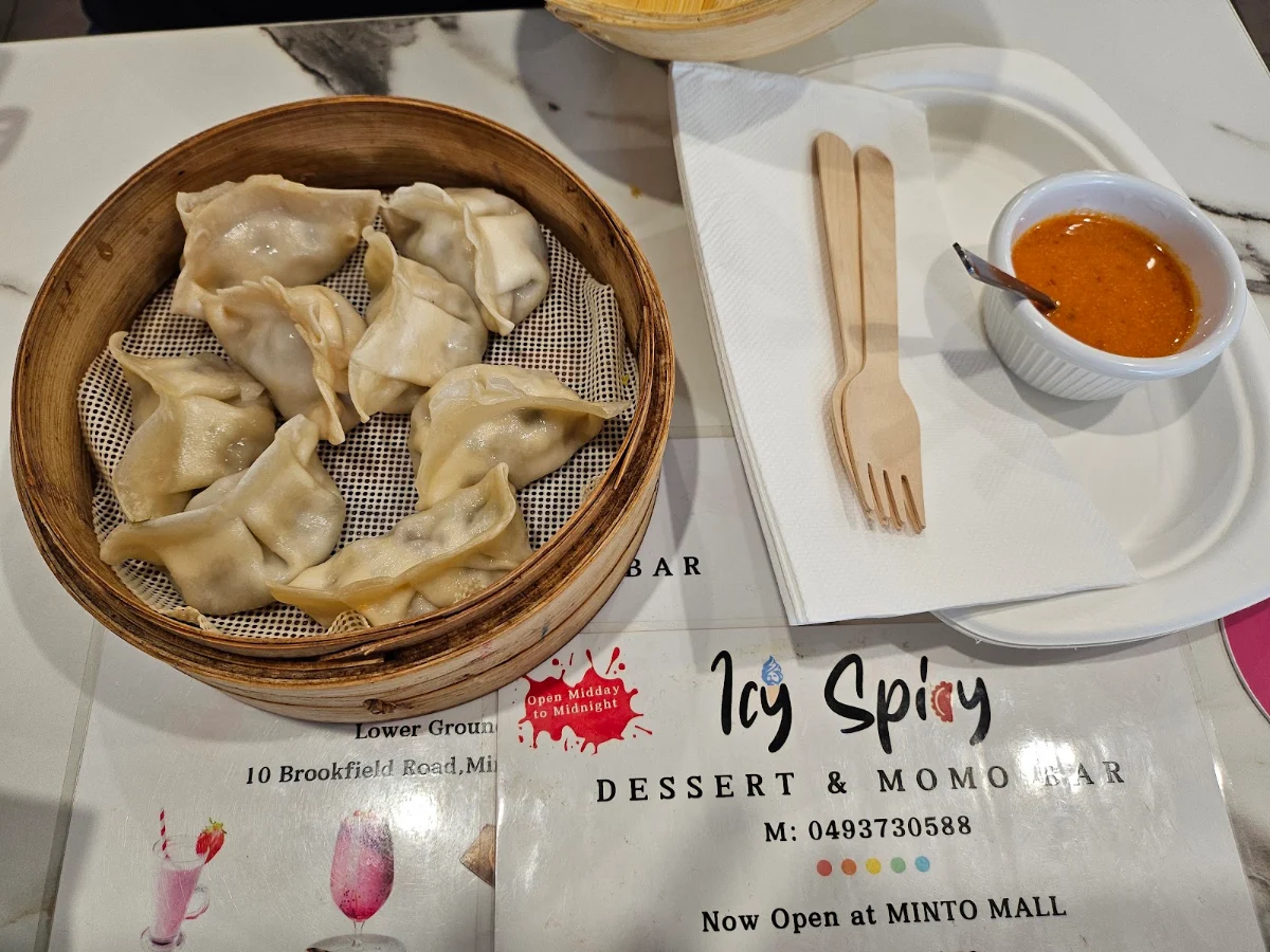 Original Momo