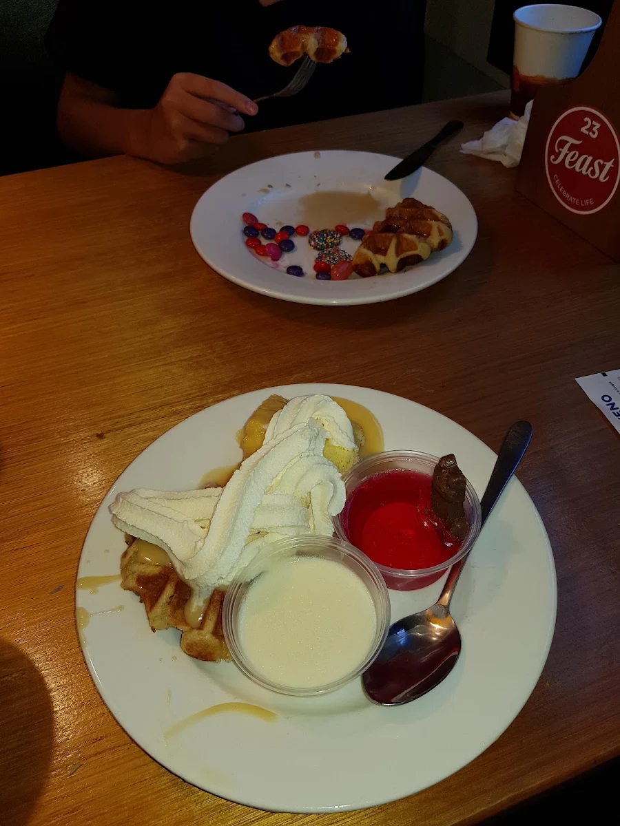 Desert Bar Assortment, Springwood Hotel