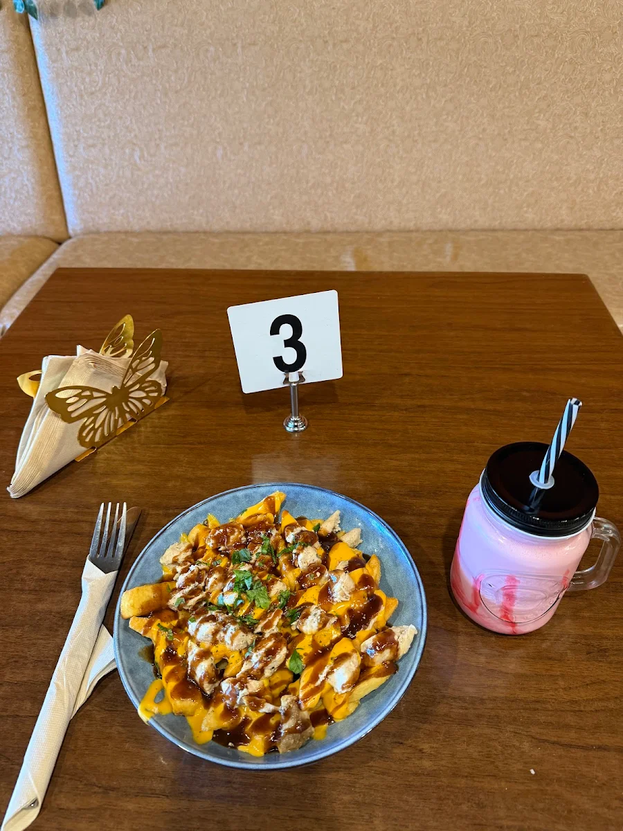 Highlights, Mediterranean Pizza & Pasta Restaurant