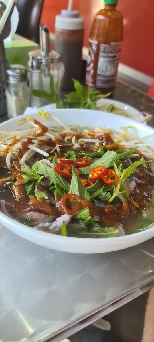 Highlights, Garling Cafe & Lunch