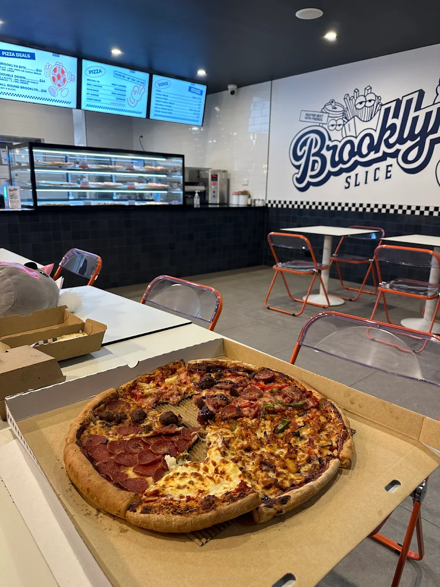 Brooklyn Slice, Brooklyn Slice Slacks Creek