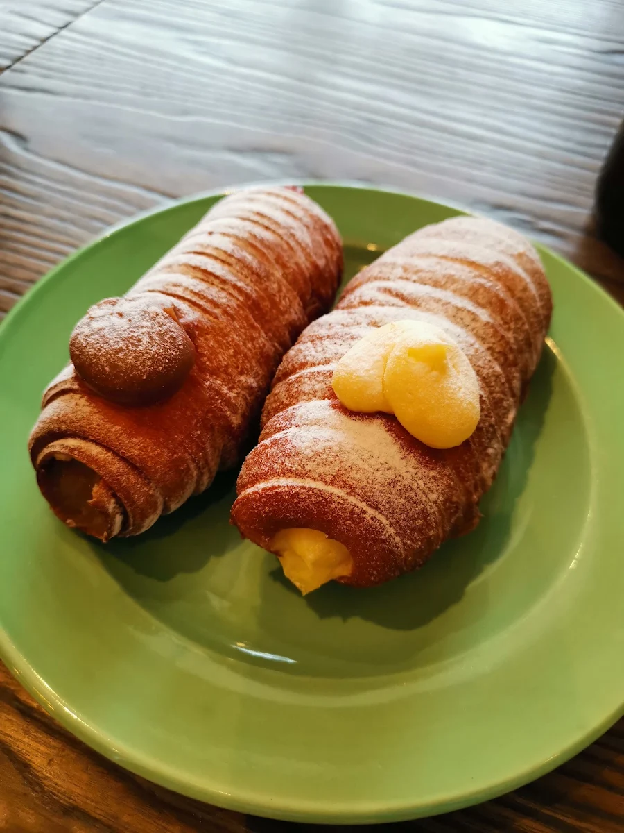 Custard Cartocchi, Nouha’s Bakery