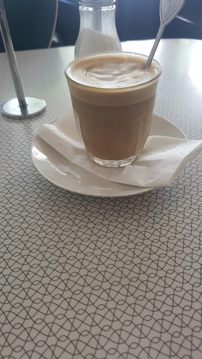 Latte, Cafe 59 on Church