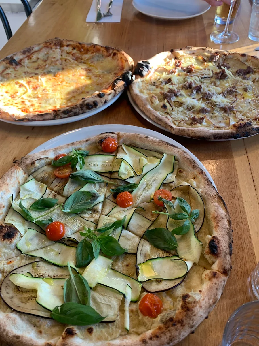 Highlights, Oh Happy Day Pizza & Wine