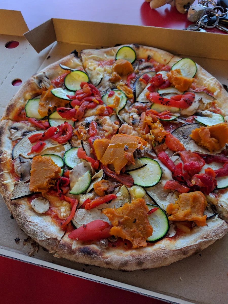 Highlights, Mosaic Pizza