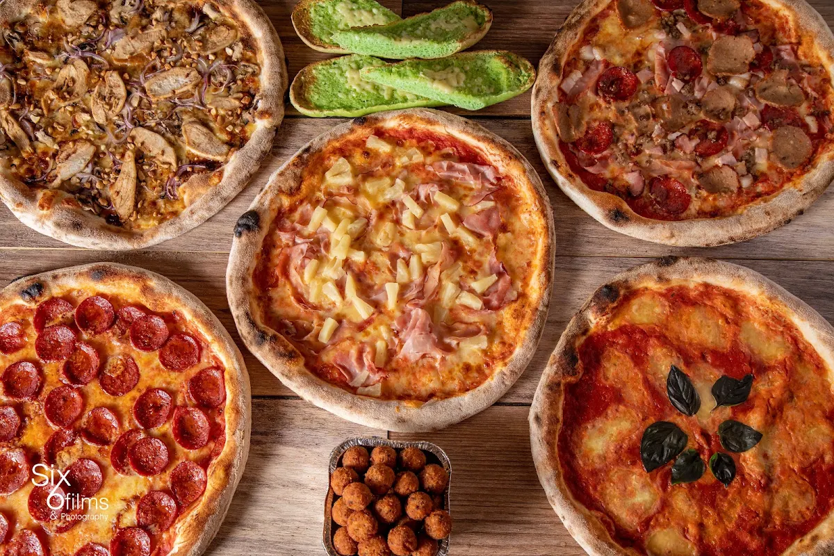 Highlights, Mosaic Pizza