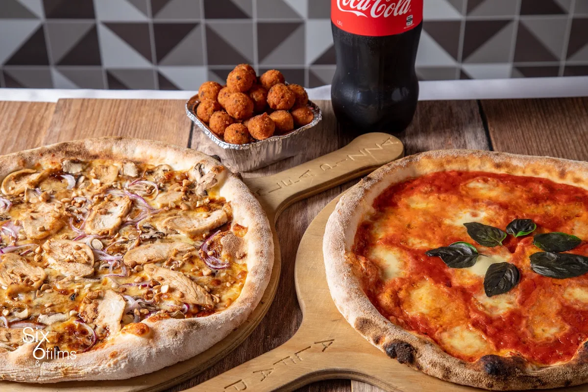 Highlights, Mosaic Pizza