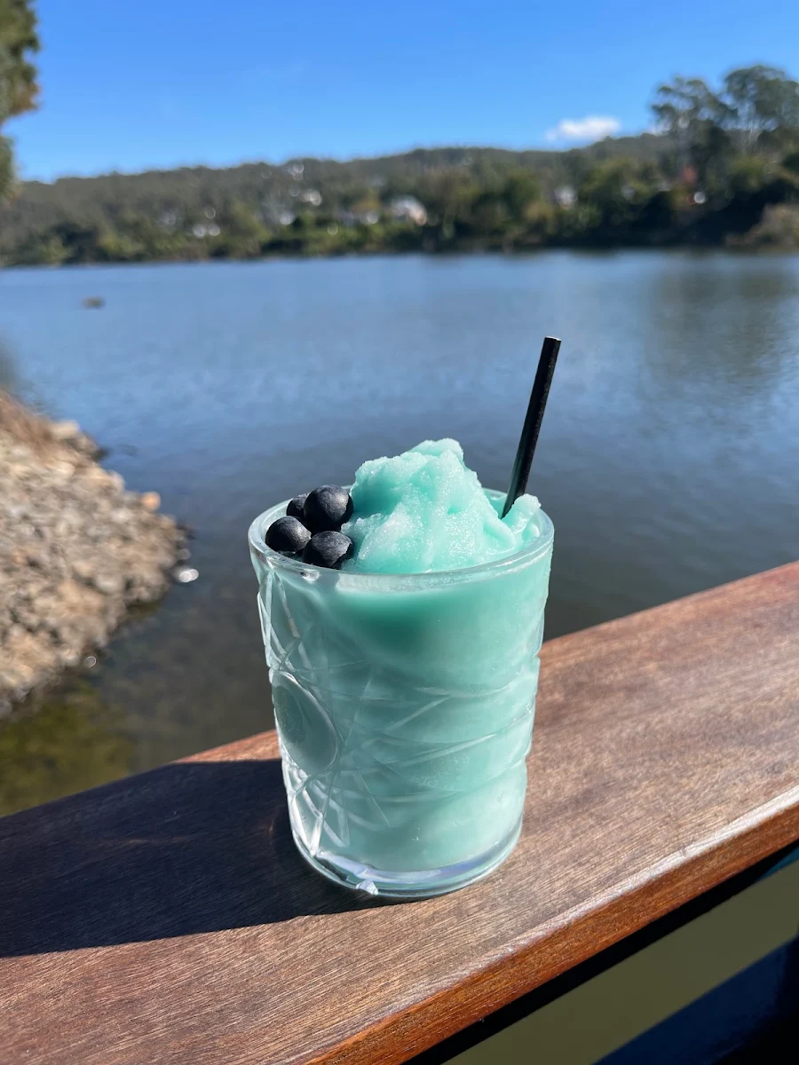 Highlights, The River Boat Bar