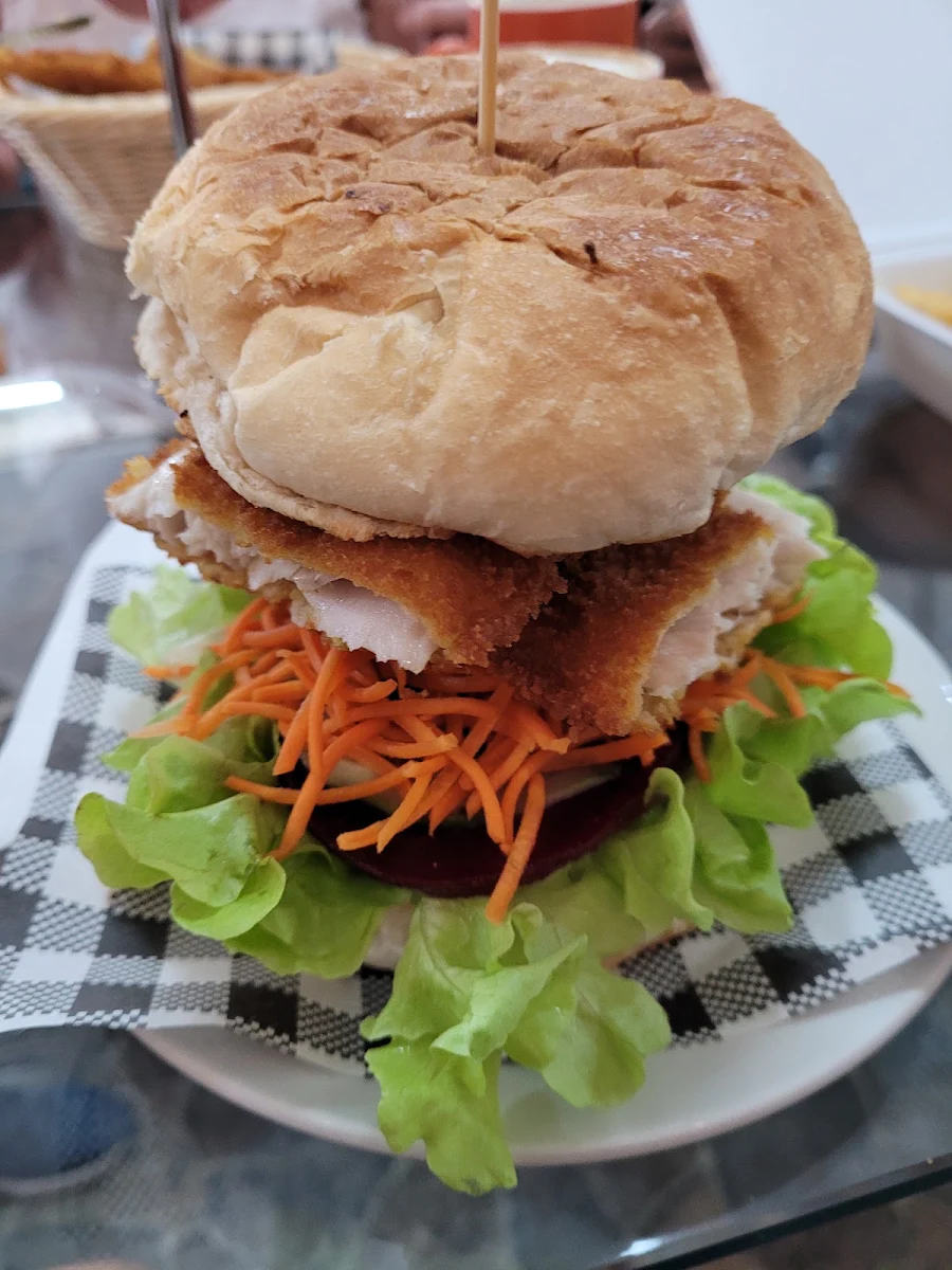 Highlights, Rumours Diner
