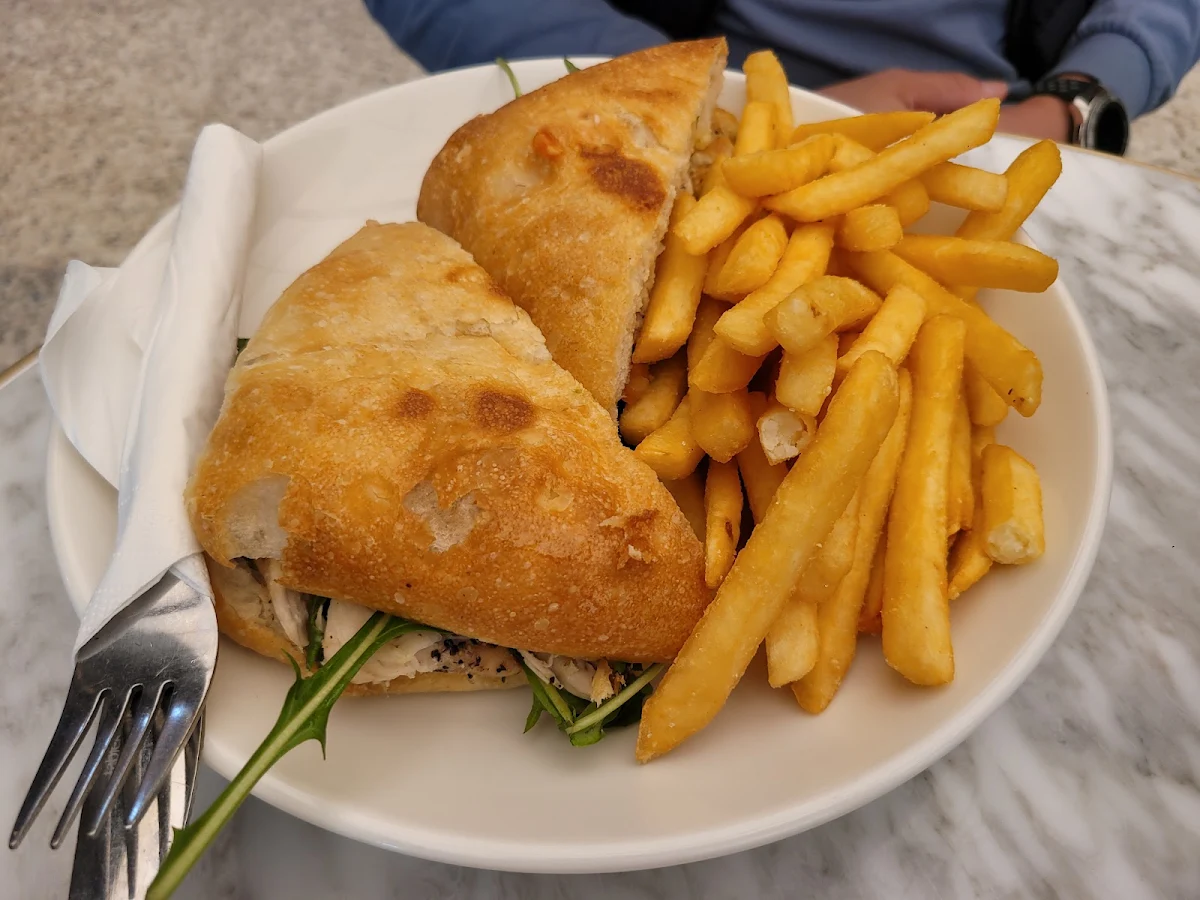 Highlights, Little Lygon (Formerly Pope Joan)