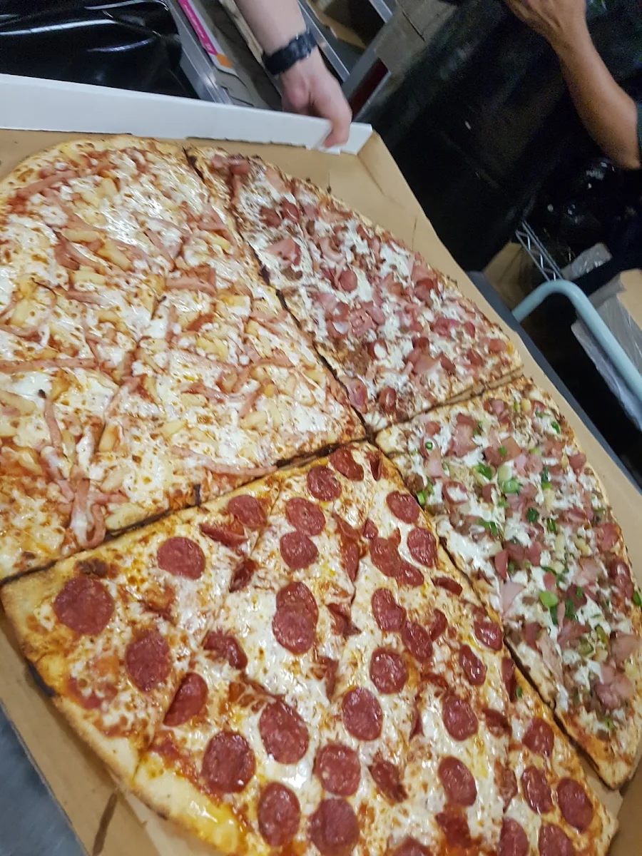 New Yorker Pizza