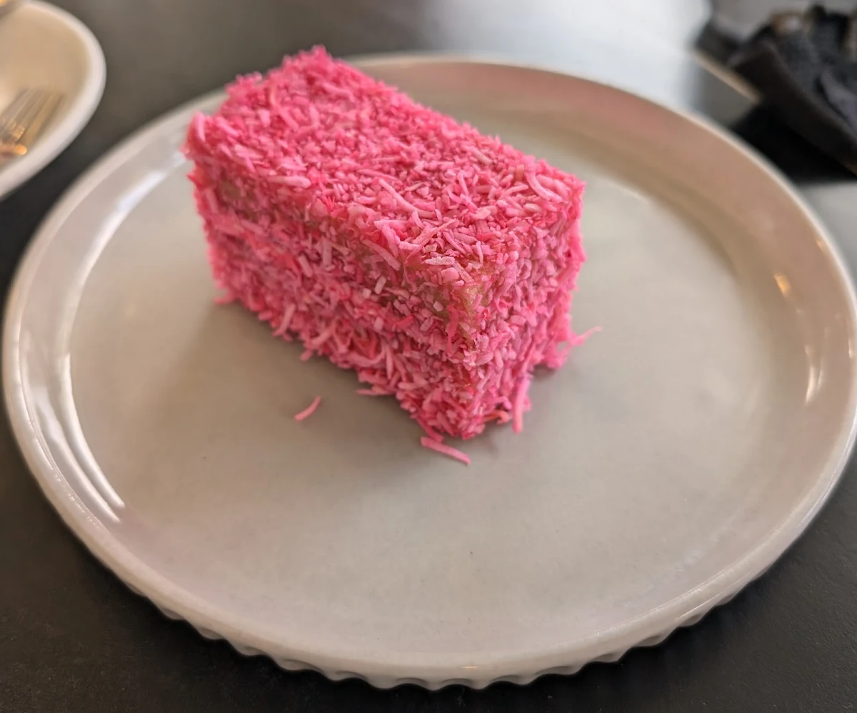 Lamington, Tancks Corner