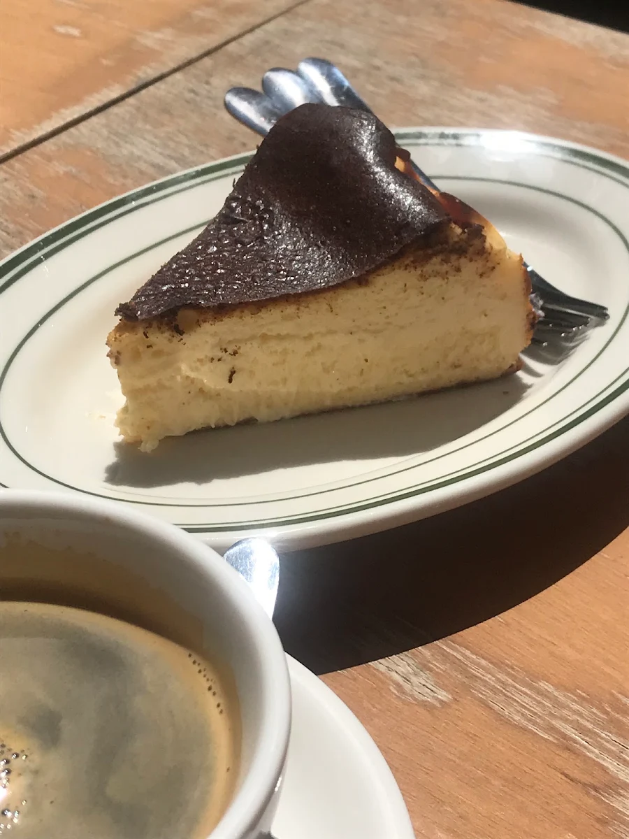 Basque Cheesecake, Joy Coburg