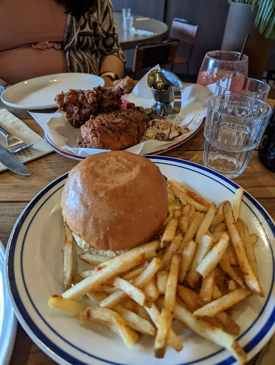 Cheeseburger, The Firehouse