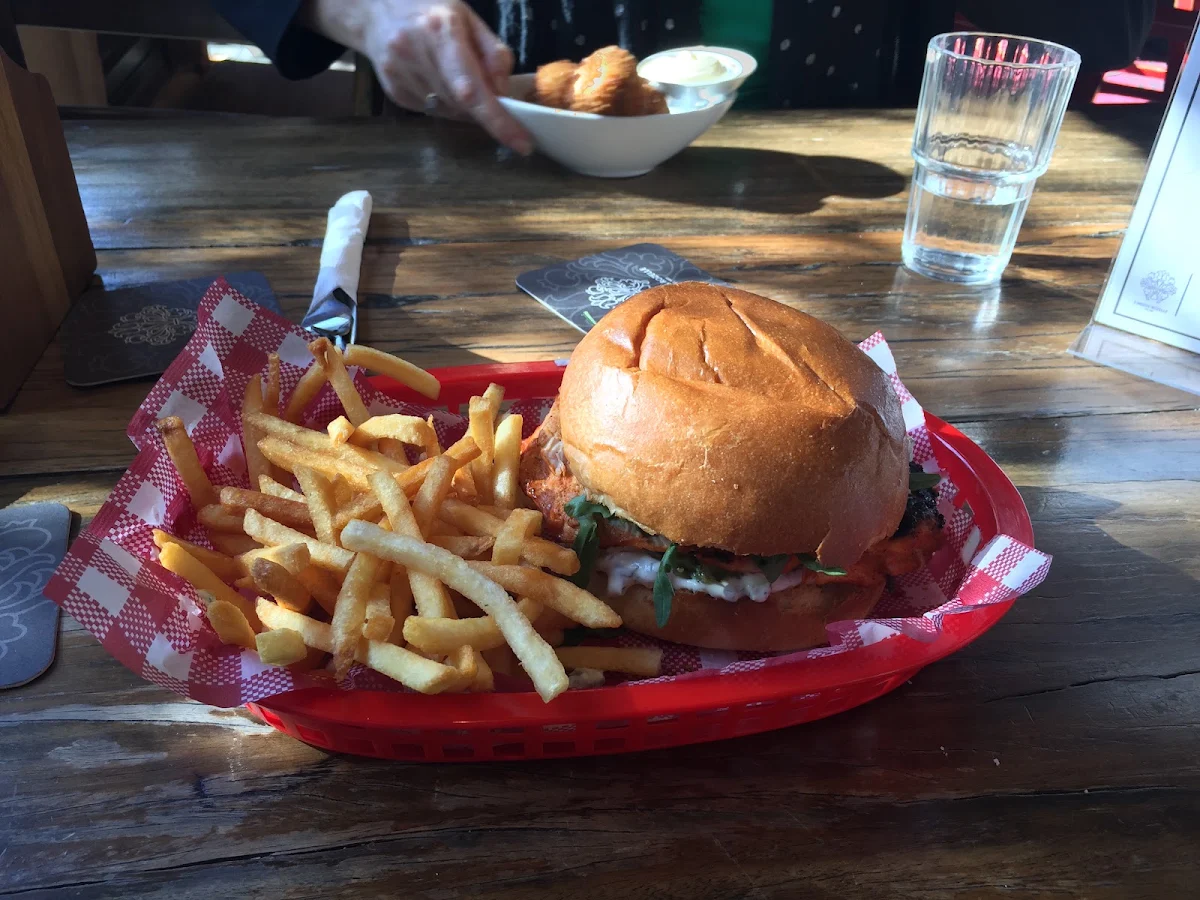 Tandoori Chicken Burger