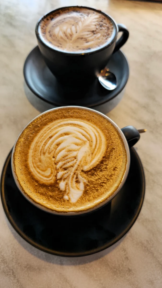 Mocha, Cafe On the Bay