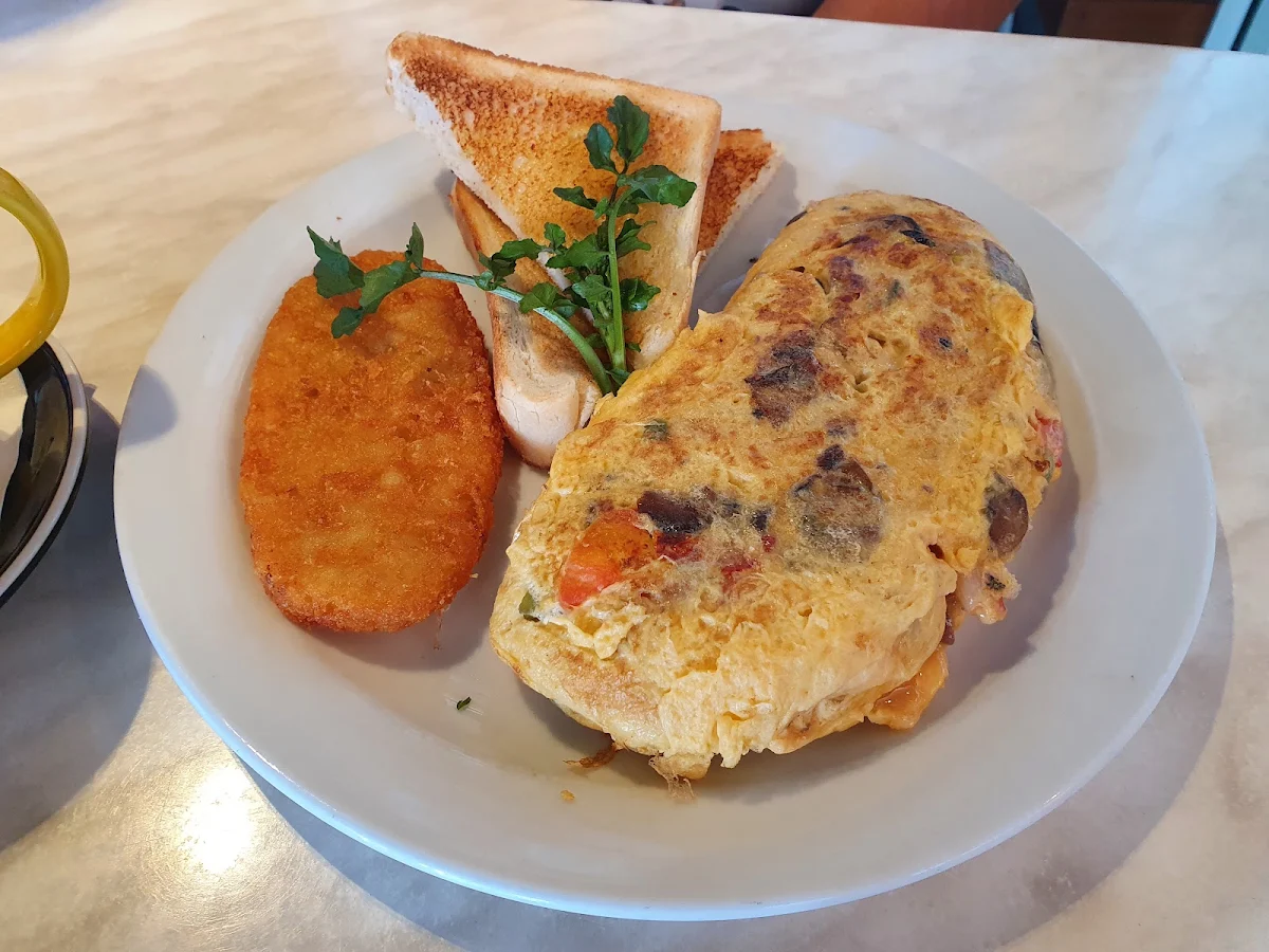 Spanish Omelette, Cafe On the Bay