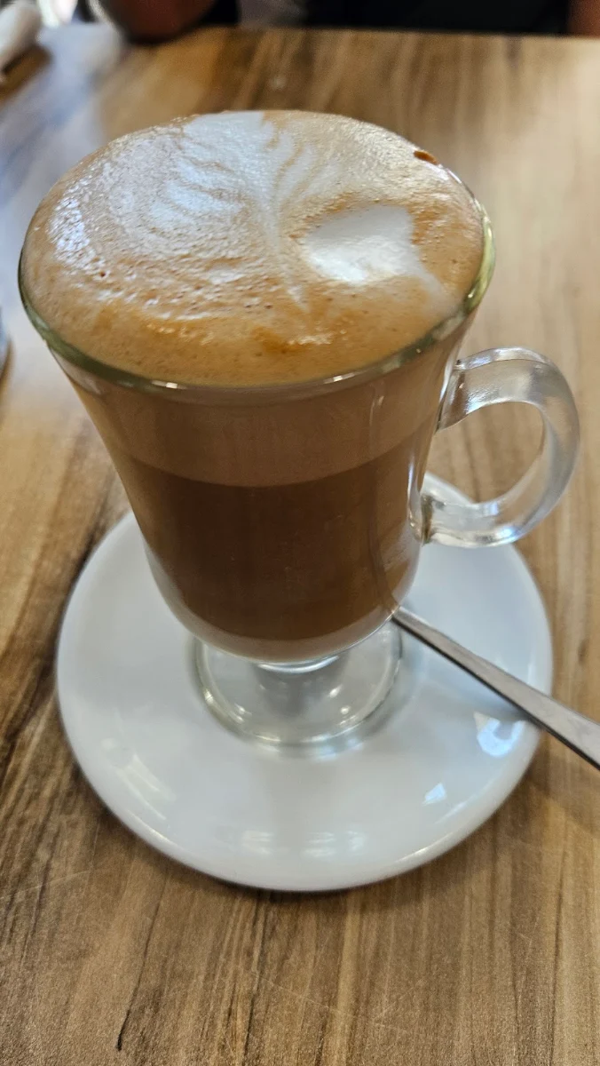 Highlights, DCE Café