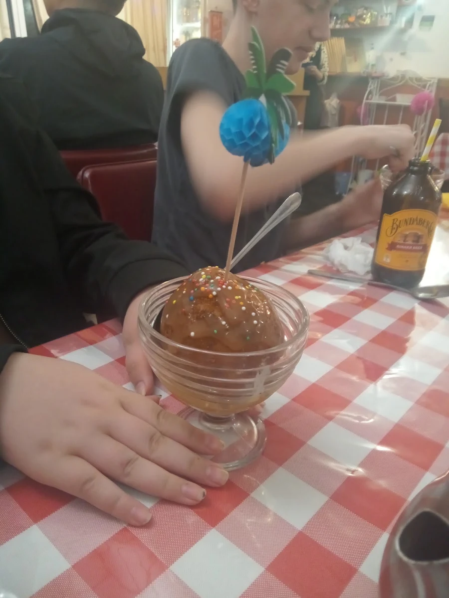Highlights, Fu Yuan Chinese Restaurant